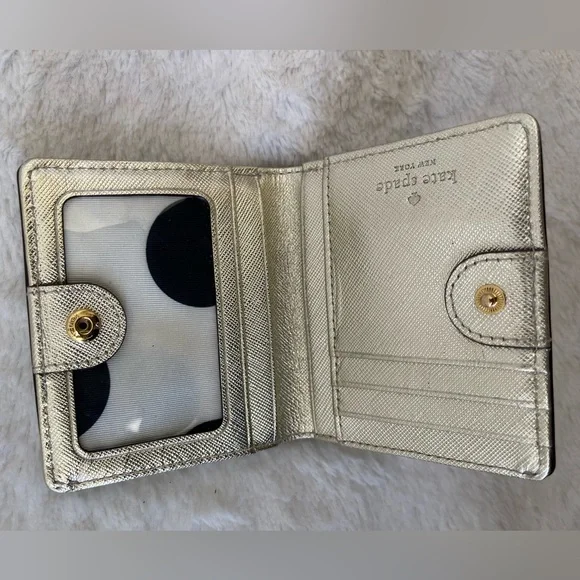 Kate Spade ♠️ metallic compact Wallet EUC - Picture 5 of 10
